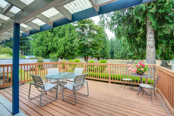 Deck Carpentry Service in Royal Oak